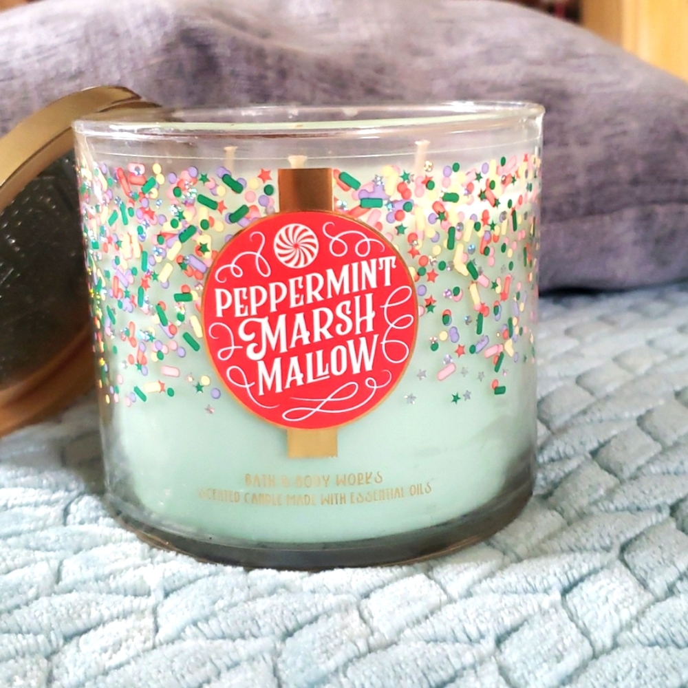 B&BW Peppermint Marshmallow 3 Wick Candle